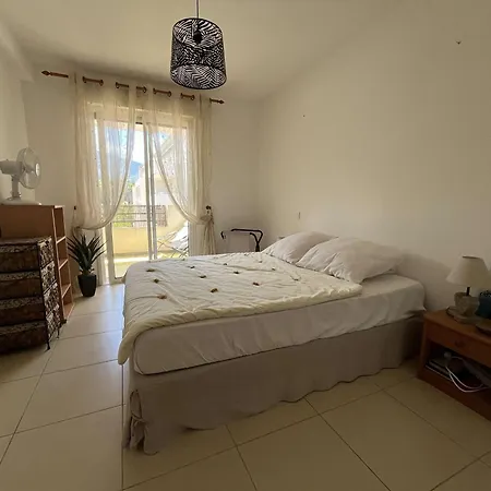 T2 Climatise Avec Terrasse, Proche Plages Et Commerces, Ideal Famille, Linge Inclus - Fr-1-650-24 *